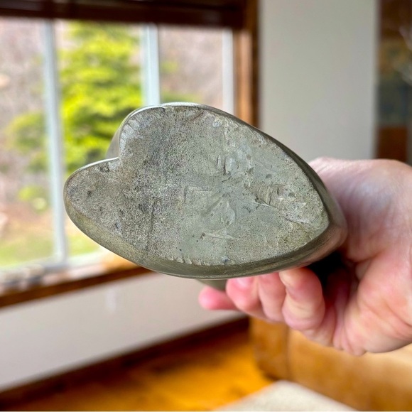 Gray Abstract Stone Sculpture with Fluid Curves - Picture 8 of 12